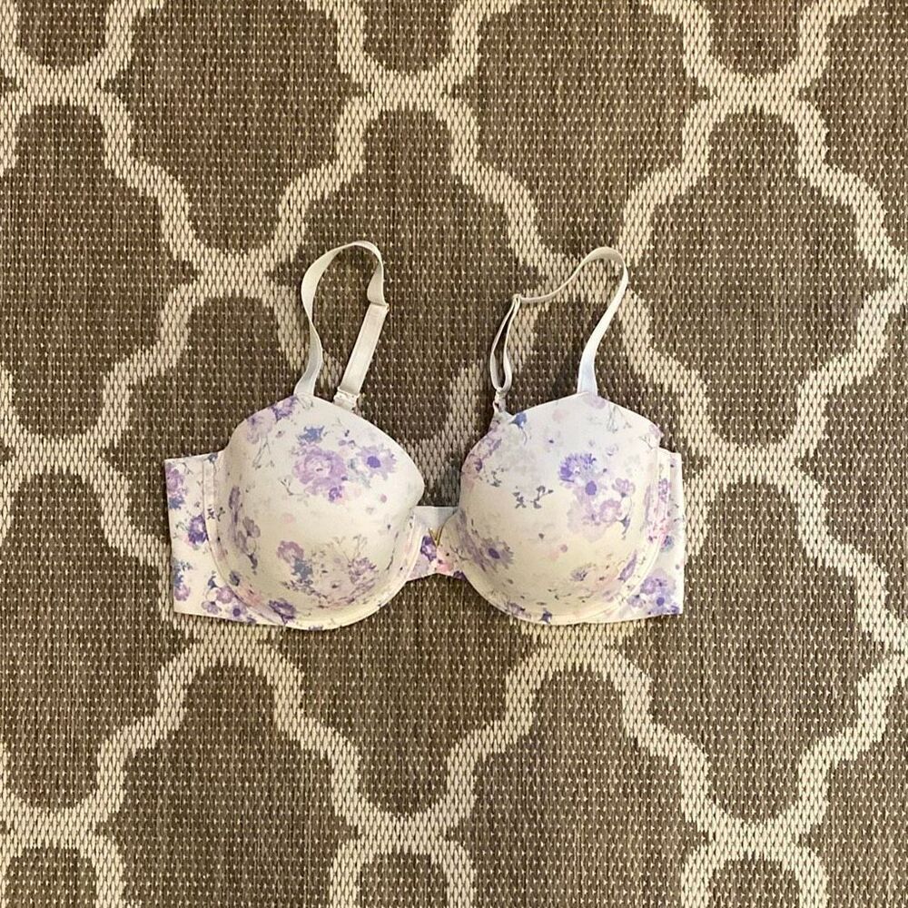 Victoria Secret Love Cloud perfect coverage bra size 40DD